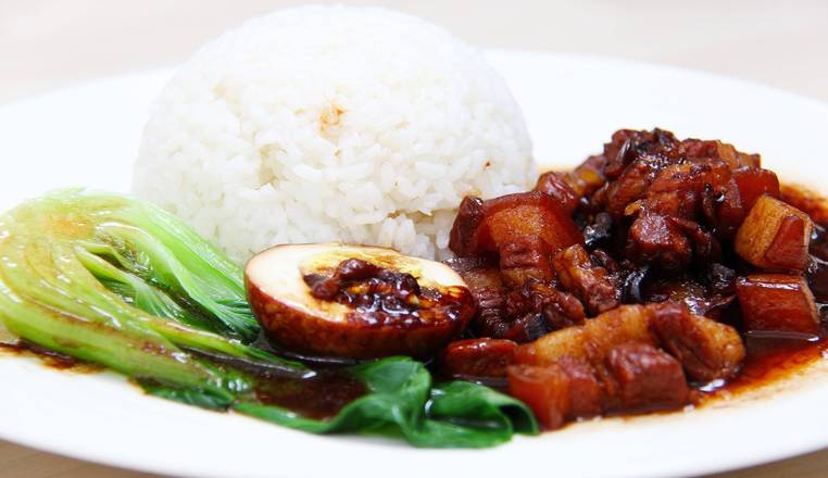 Braised Pork and Marinated Egg Rice Bowl  卤蛋红烧肉饭
